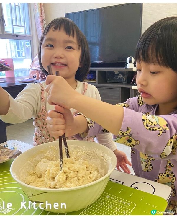 ［親子烘焙] 自製蟹柳包 吞拿魚包