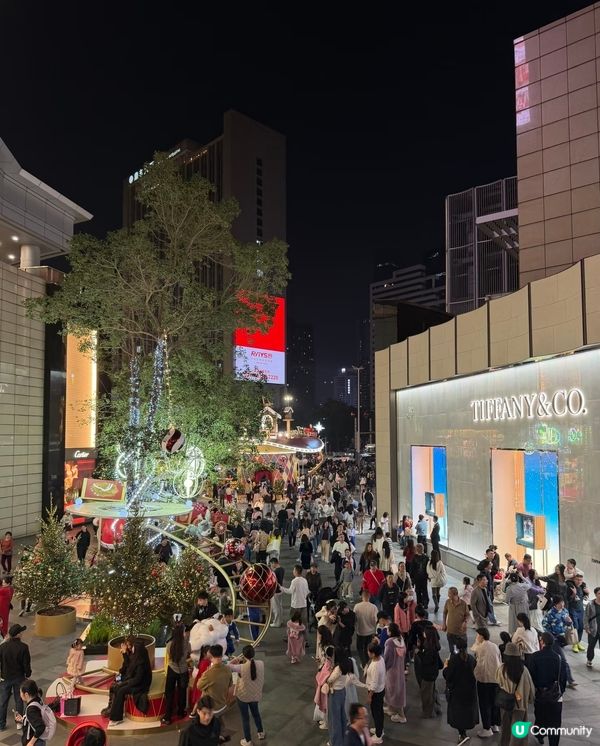 深圳灣萬象城聖誕打卡！🎄✨ 金紅佈置超吸睛！