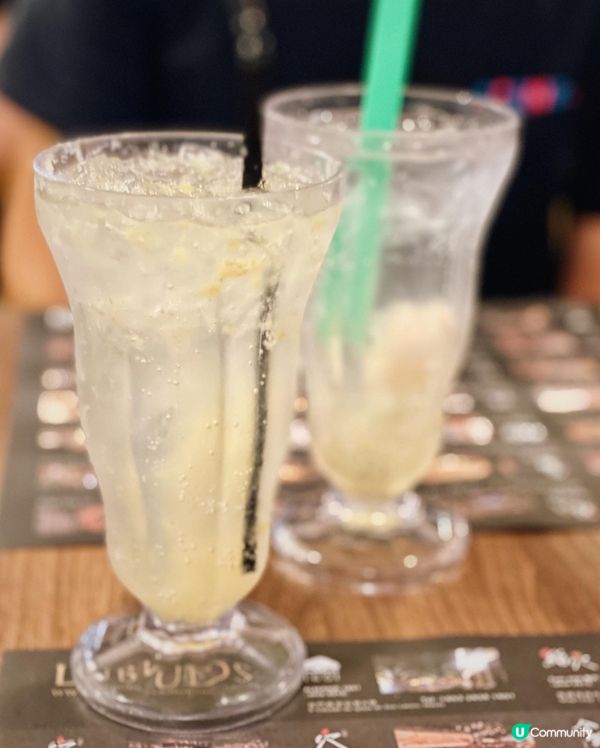 (嚴格來講係越南菜) CP值低 味道很一般