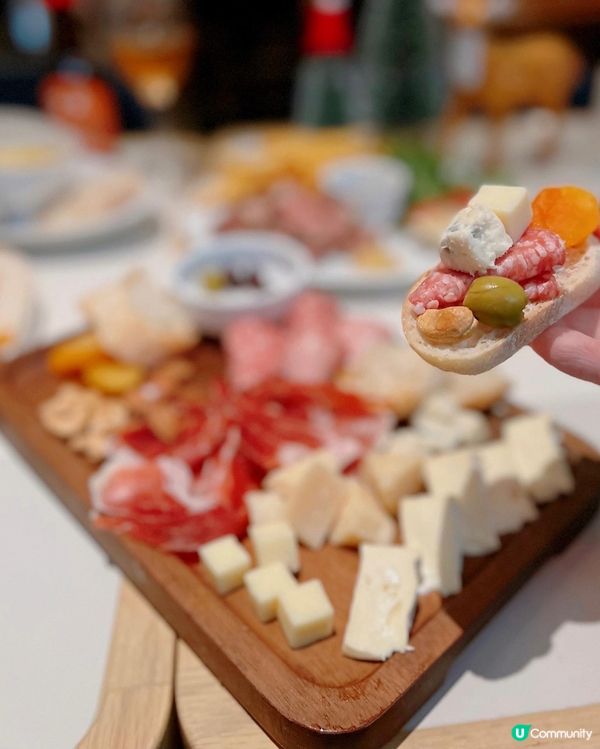 咁啱喺屋企附近成日都行過  就嚟聖誕節同男朋友提早食聖誕大餐...