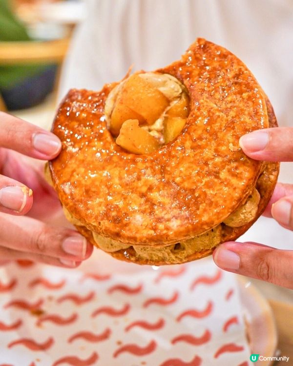 珊瑚粉打卡甜品cafe🪸一嚐紅爆日本之千層酥😍