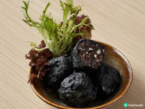 山見台式火鍋推足球主題「狂熱山見盃」！限定紅黃牌鴛鴦鍋＋黑白足球墨魚丸 