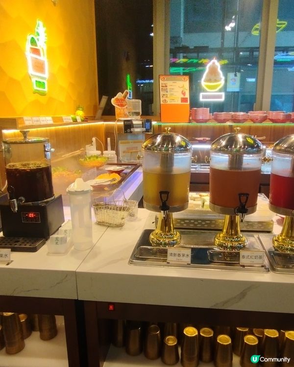 今日去咗觀塘亞太中心到食泰金鍋泰國自助餐，仲有一人邊爐鍋