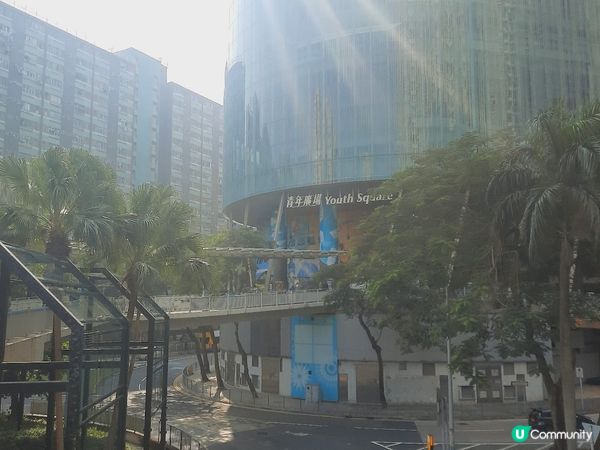 ## 柴灣青年廣場打卡熱點！🏐🤩