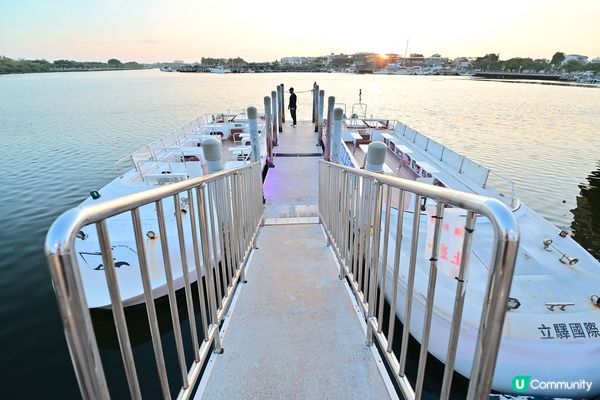 台南安平景點｜立驛國際安平遊港遊運河｜日落夕陽橘黃漸層｜天色漸暗迎來浪漫璀璨夜景！可愛白鷺鷥伴遊~台南景點推薦