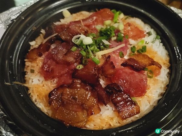 食2人椰子雞煱+臘味飯餐..正。仲有埋live音樂仲正 !