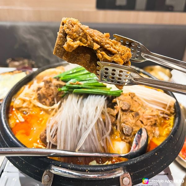 熱辣辣的韓式湯鍋暖下肚