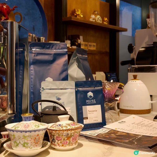 回春位於長沙灣同荔枝角交界,行去兩邊地鐵站都好方便👍🏻 呢間...