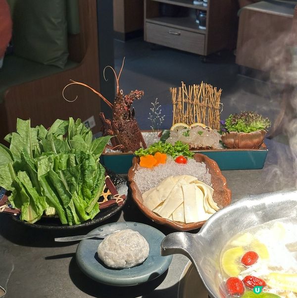 今年湊湊火鍋五週年慶祝🎉推出咗好多優惠💯 平時食開台式麻辣湯...