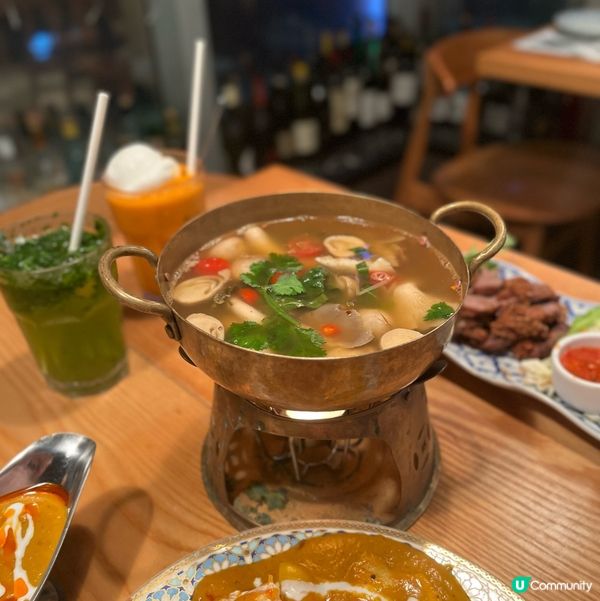 放工同同事喺銅鑼灣食飯,大家都想食泰國嘢,去咗Siam 28...