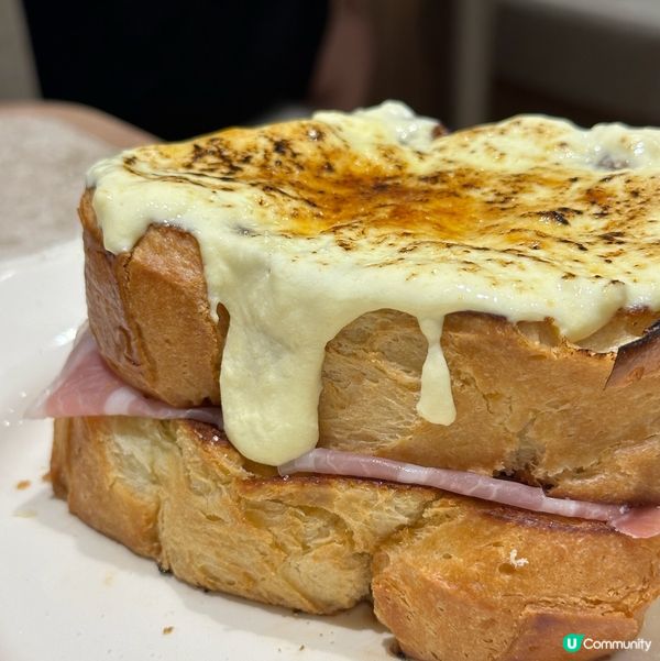 PHI經常推出期間限定嘅梳乎厘pancake,今個夏天以蜜瓜...