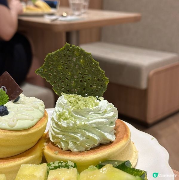 PHI經常推出期間限定嘅梳乎厘pancake,今個夏天以蜜瓜...