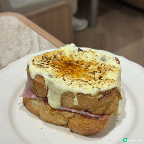 PHI經常推出期間限定嘅梳乎厘pancake,今個夏天以蜜瓜...