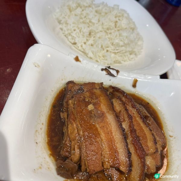 梅菜扣肉飯,白飯,男人的浪漫除左豆腐火腩飯之外呢個選擇唔錯｡...