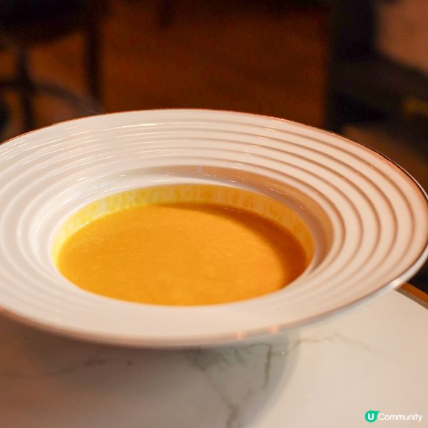 中環紅館RaRe Restaurant 由藍帶主理的西餐廳,...