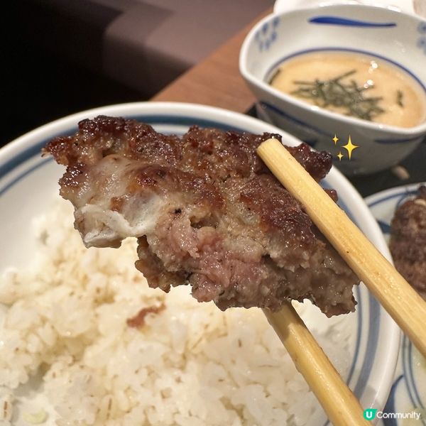 日本近期話題牛舌漢堡扒