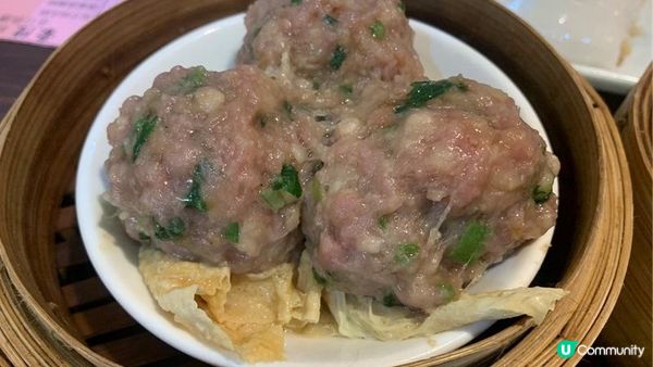 某星期日早上約十時到達觀塘的豪隍點心工房，等了約三十分鐘才能...