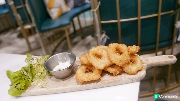 位置方便的荃新天地適合睇戲食飯行街一條龍，這晚shoppin...