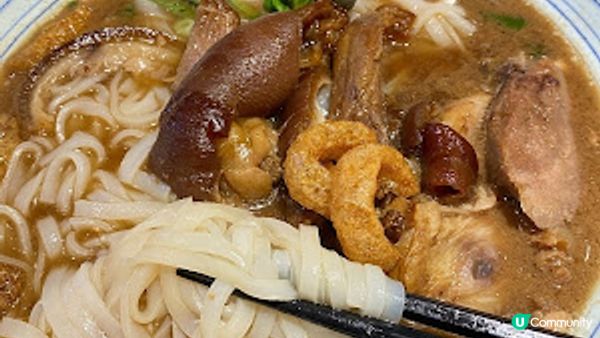 約了妹子去將軍澳日出康城食個飯逛吓商場