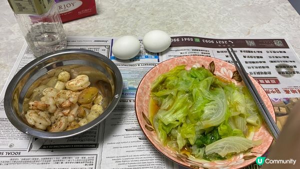 上兩星期，新年期間夜晚外賣欠奉，人又懶又唔想落街買，打開雪櫃...