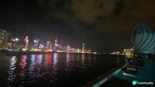 單看這張照片就知道點解香港夜景聞名世界! 呢個夜景真係百看不...