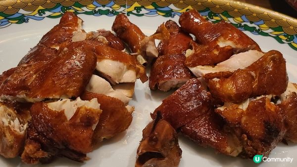 仍然回味著剛才的佳餚美食，餐廳環境理想坐得舒適，氣氛好熱鬧，...