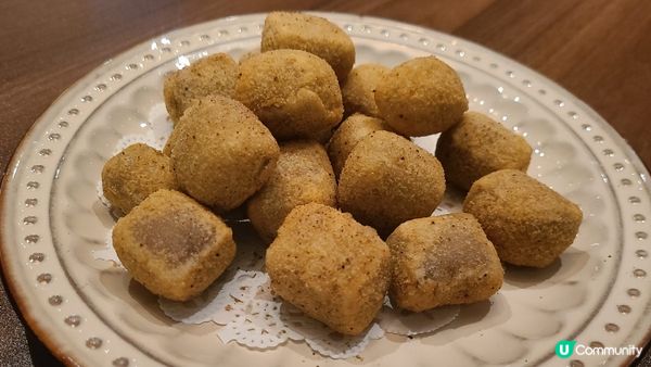 仍然回味著剛才的佳餚美食，餐廳環境理想坐得舒適，氣氛好熱鬧，...