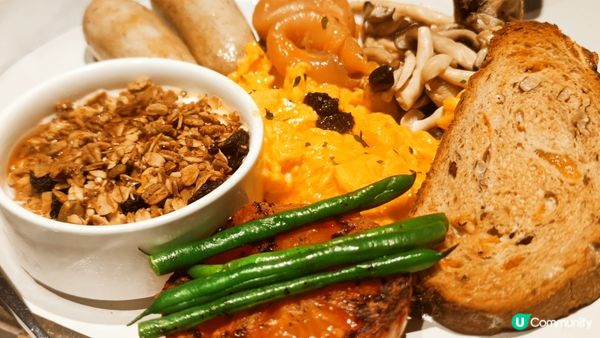 位於旺角雅蘭中心嘅《牧羊少年》