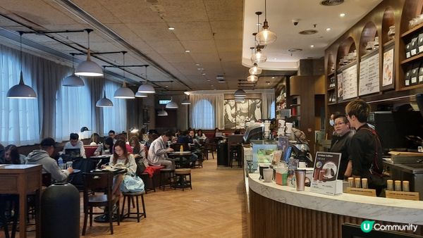 又一城的Pacific Coffee