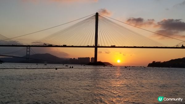 黃昏下的青馬大橋 + 港版鳥居