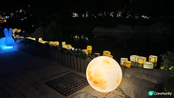 中秋水燈