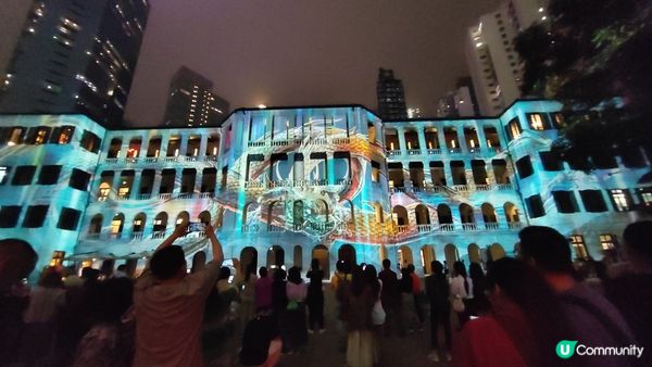 「綻放大館」燈光表演
