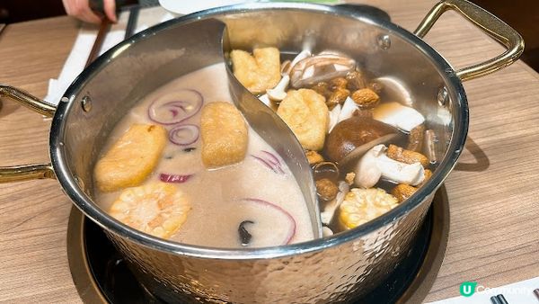 無限時任飲任食台式火鍋放題，必試自家製餃子！😎