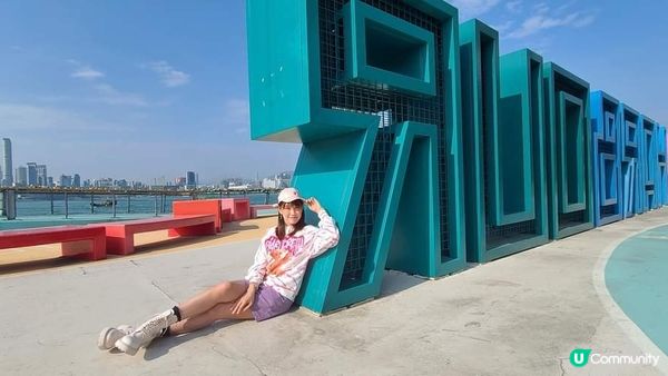 位於港島北角海濱的東岸公園主題區，可以飽覽360度維港一帶的...