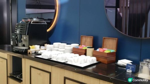 不只是魚蛋粉的機場貴賓室