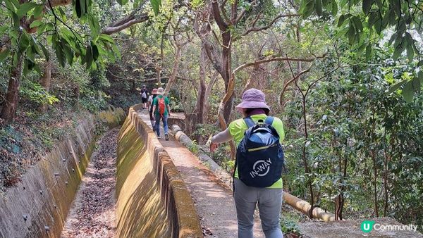 輕鬆沿海景觀引水道路線《赤柱峽道至土地灣石澳道行山篇》