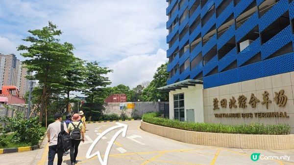 深圳一日遊•打卡美食逛街《雲海廣場+甘坑客家古鎮》