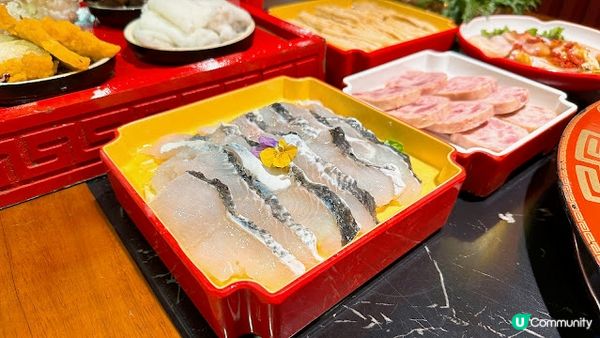 🇭🇰正宗成都麻辣火鍋，鍾意食菇菌一定要試四菌子～😏