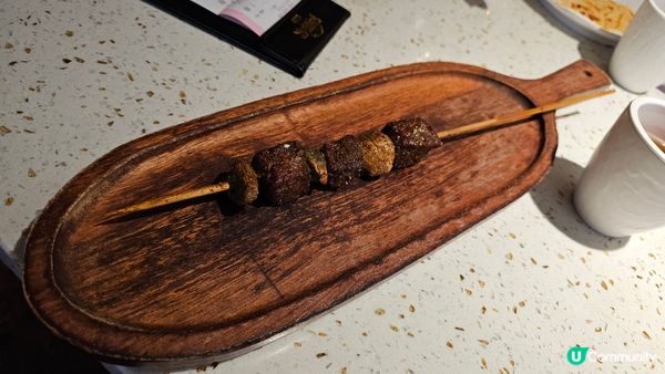 深圳壹方天地內的新疆菜餐廳， 餐廳裝修由外到內有著新疆本土特...