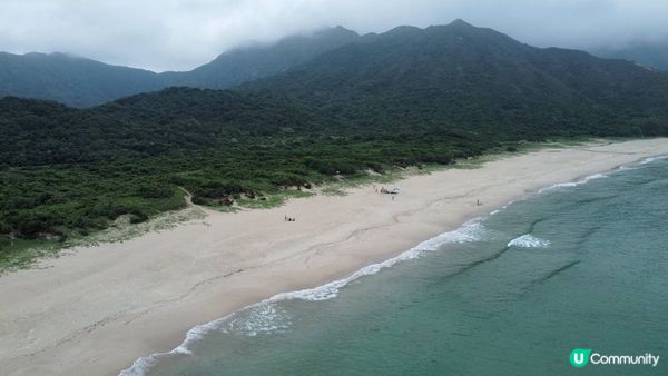 我們一早從市區出發，搭乘地鐵前往西貢市中心。到達西貢後，我們...