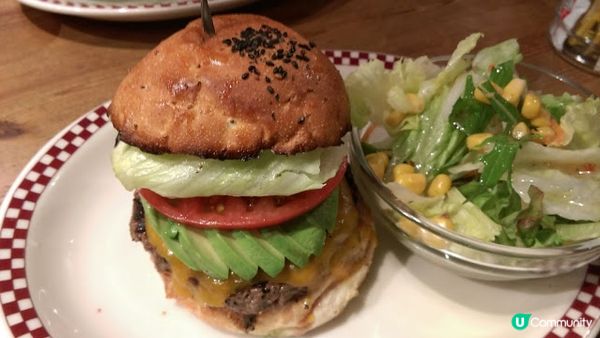 美國總統、BTS成員也超愛的店家報你知！A5黑毛和牛、爆漿起司用料不手軟，東京超美味漢堡5選