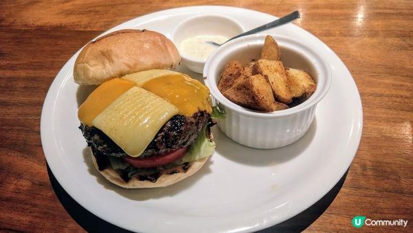 美國總統、BTS成員也超愛的店家報你知！A5黑毛和牛、爆漿起司用料不手軟，東京超美味漢堡5選