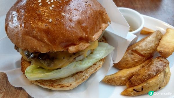 美國總統、BTS成員也超愛的店家報你知！A5黑毛和牛、爆漿起司用料不手軟，東京超美味漢堡5選