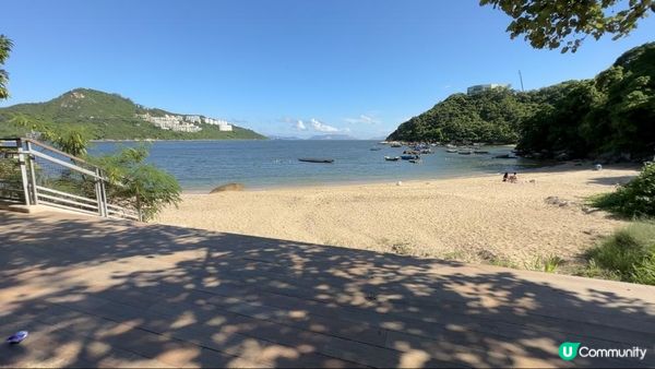 【香港夏日好去處】輕鬆去「隱世小沙灘」⁉️😻 有野餐枱有木台·極寫意🤭了無人煙的海邊☀️⛱️～20分鐘即到😋😻🥰