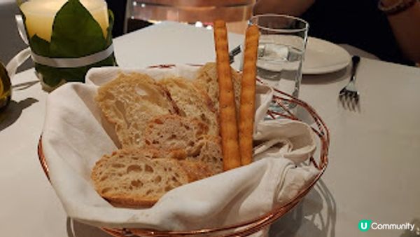 VELO Italian Bar & Grill．品味意大利