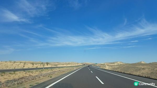 Day 2《北疆9天遊》五彩灘，(夜遊)喀納斯塔橋 (烏魯木齊🚘布爾津縣)