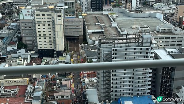 去日本旅行，大家一定去機場outlet,坐快急火車，半小時就...