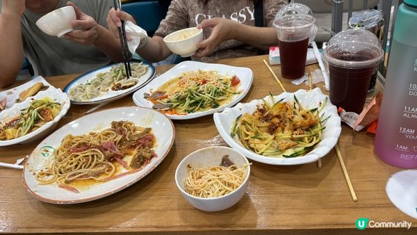 內地消費已經成為一種假日模式，總之兩日至三日假期都會選擇返大...