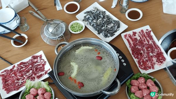 潮汕美食, 獅頭鵝餐, 除?鵝肉, 還有鵝頸 , 特別是鵝內...