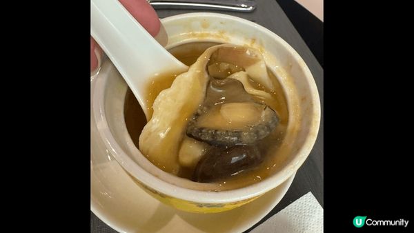 廣州美食之旅，其中一間是廣州正佳廣場的上上謙火鍋，個皇帝蝦膠...